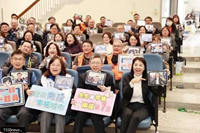 南投縣榮登數位學習績優徵選榜首! 許淑華縣長加碼埔里國中飛行模擬教室圖片(另開新視窗)